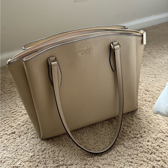 Kate Spade Monet Large Triple Compartment Tote - Picture 3 of 4